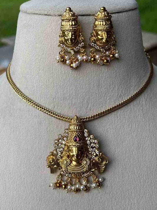 N0136 Perumal Pendent Necklace