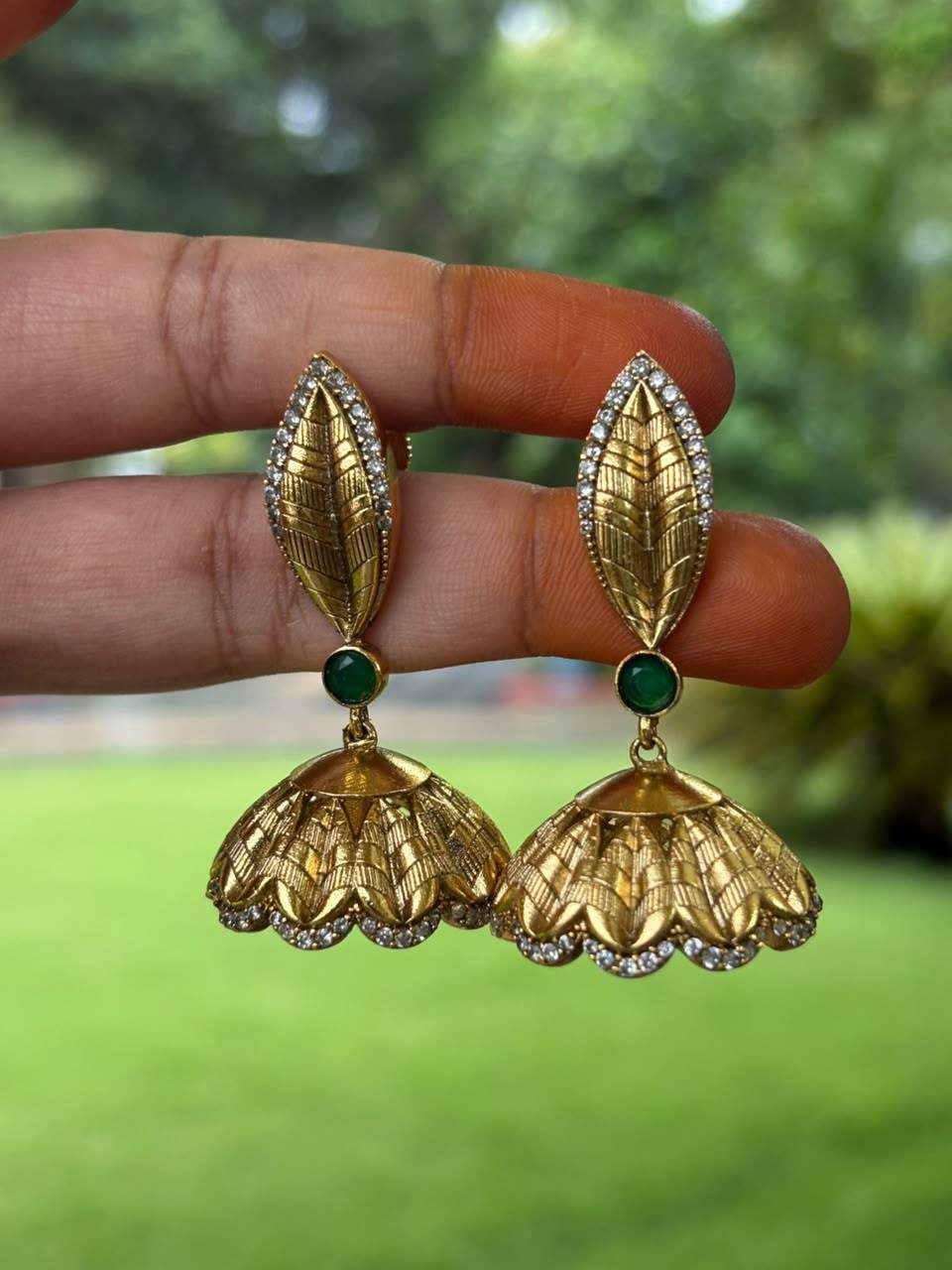 J0026 Petal Jhumka