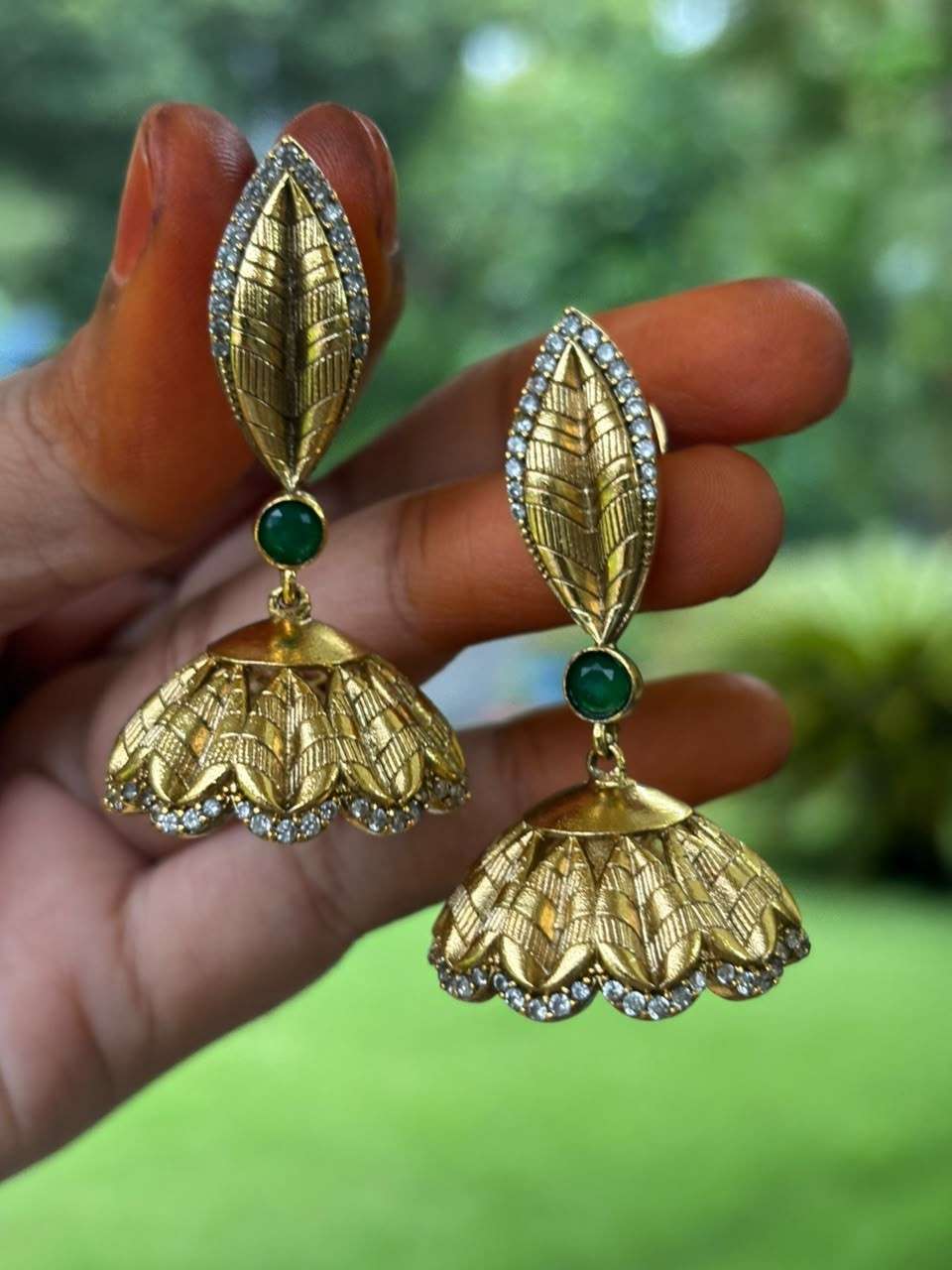 J0026 Petal Jhumka