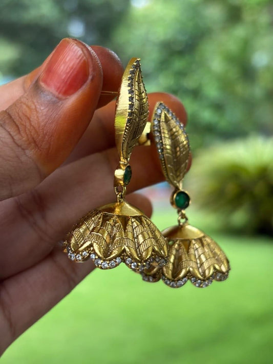 J0026 Petal Jhumka