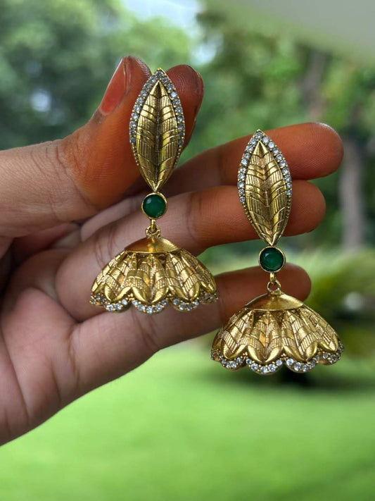 J0026 Petal Jhumka
