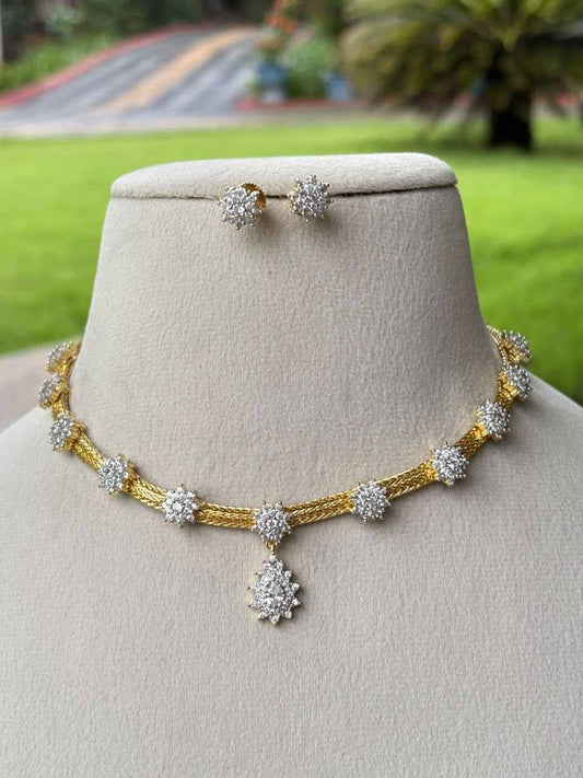 N0125 Diamond Gap Necklace