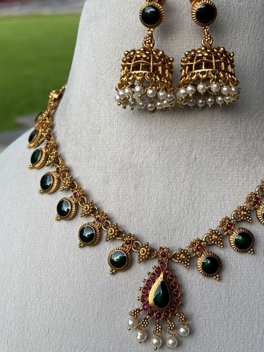 N0252 Green Palaka Necklace