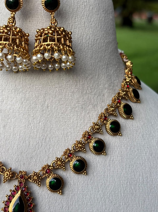 N0252 Green Palaka Necklace
