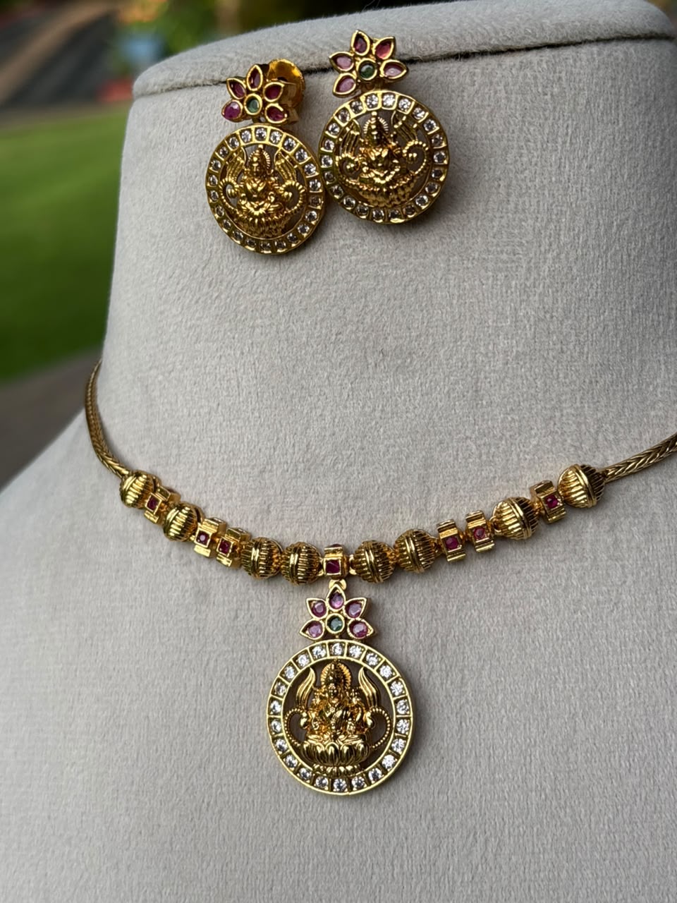 N0113 Mamitha Bhaiju Necklace