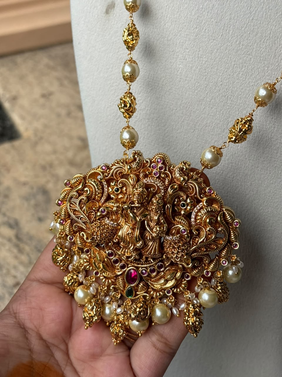 H0043 Premium Quality 31 inch long Pearl Haram