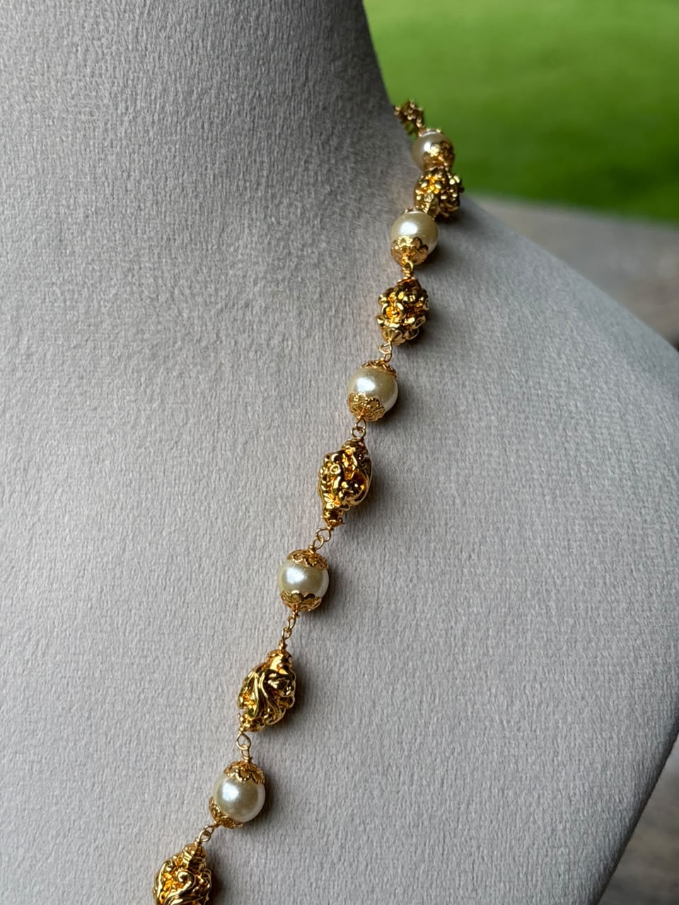 H0043 Premium Quality 31 inch long Pearl Haram