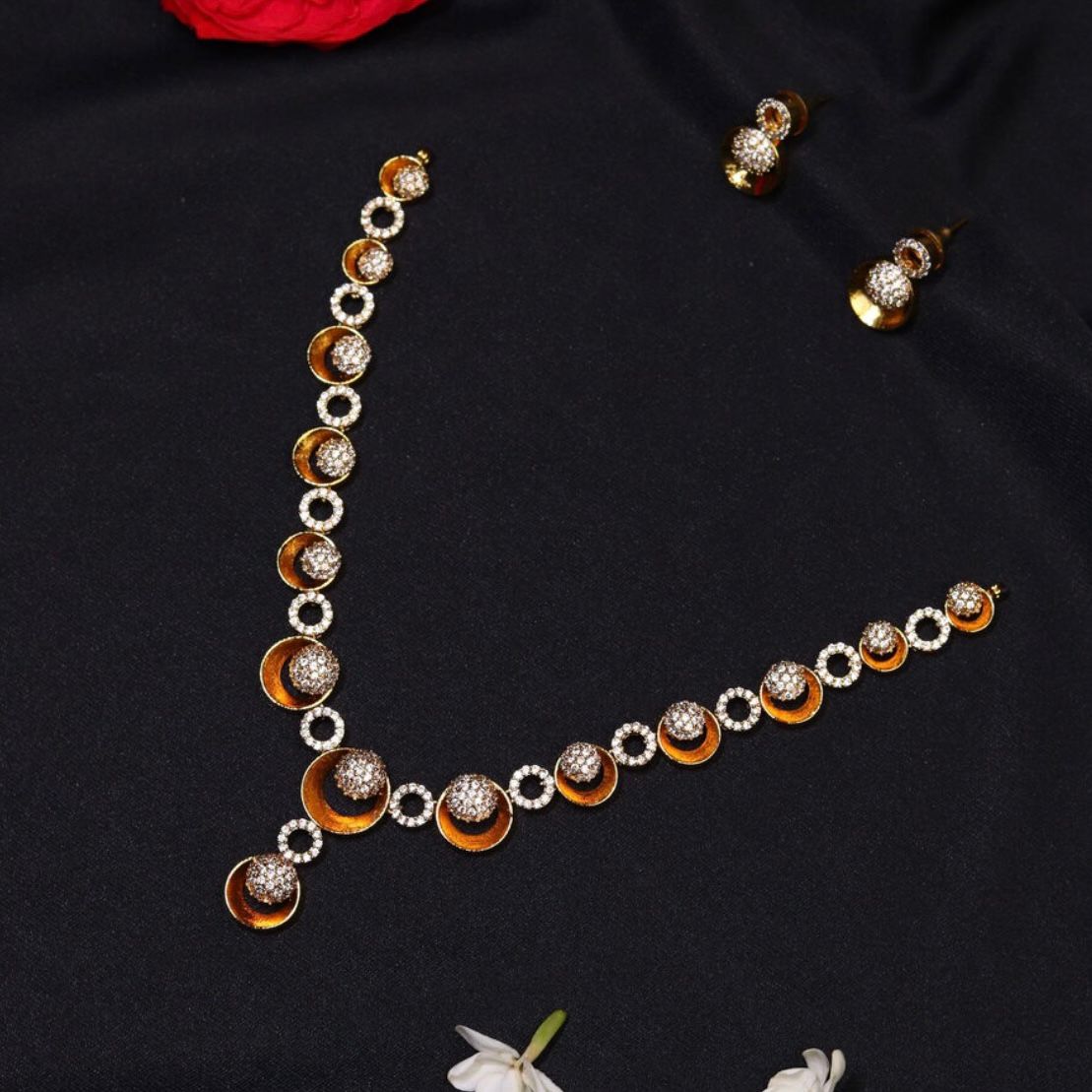 Circle Shape AD Necklace - N010-CR55