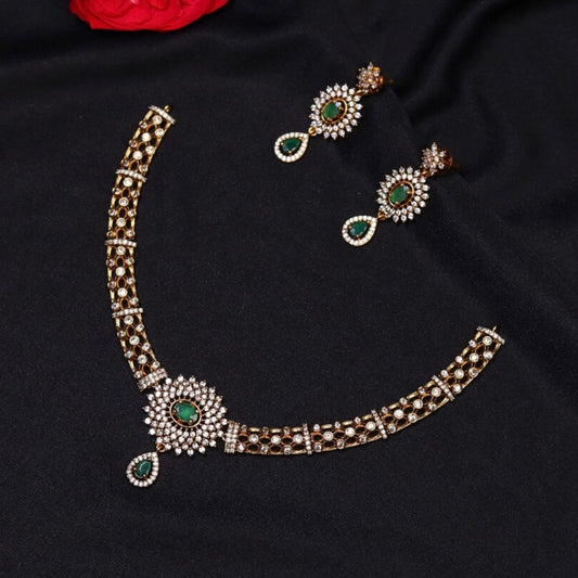 Hasli Ad Emerald Green Necklace - N007-CR50